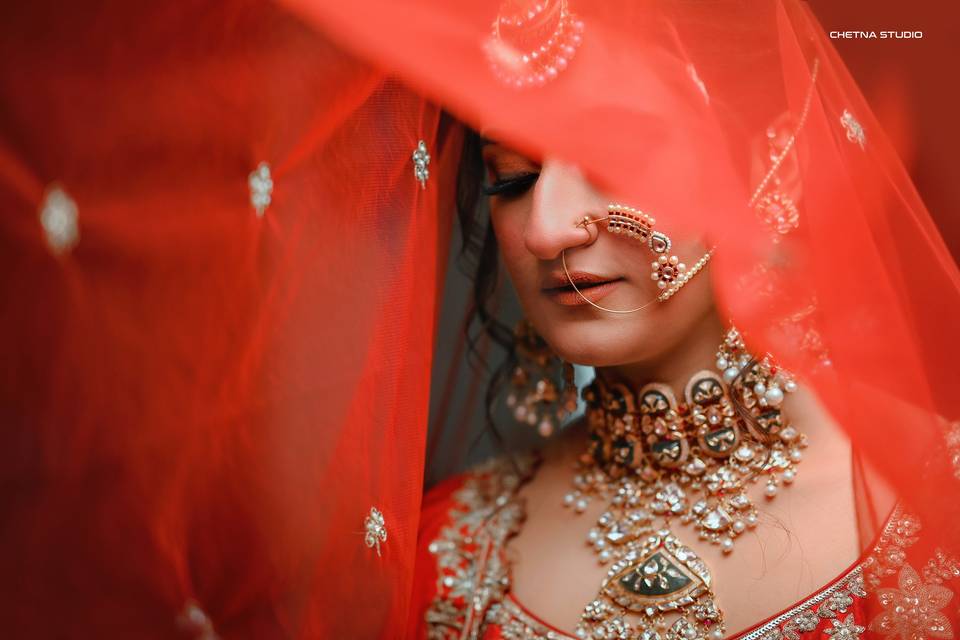 पर्दा न उठाओ