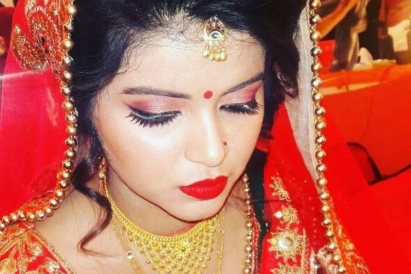 Bridal makeup