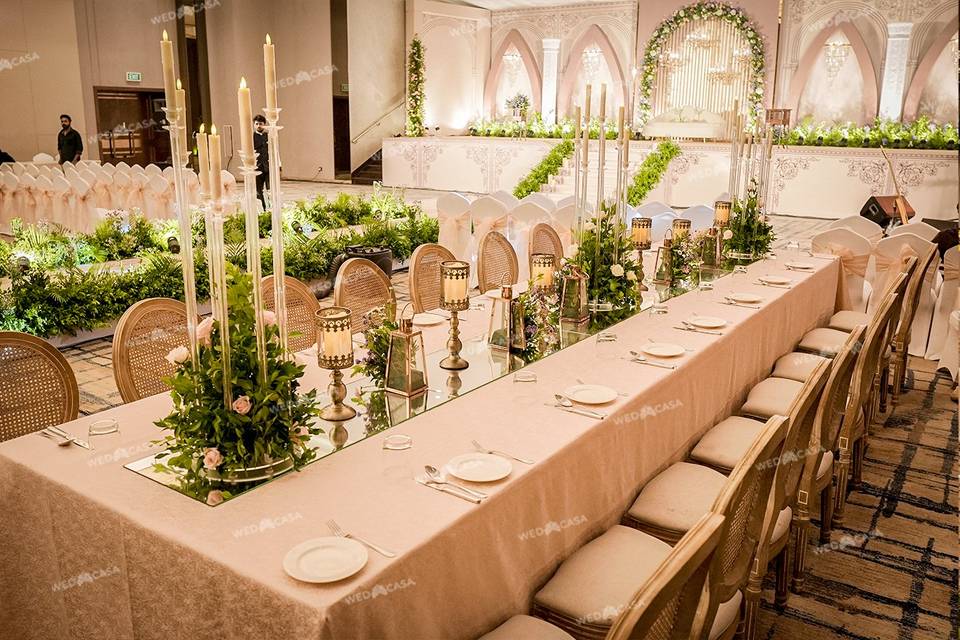 Family table