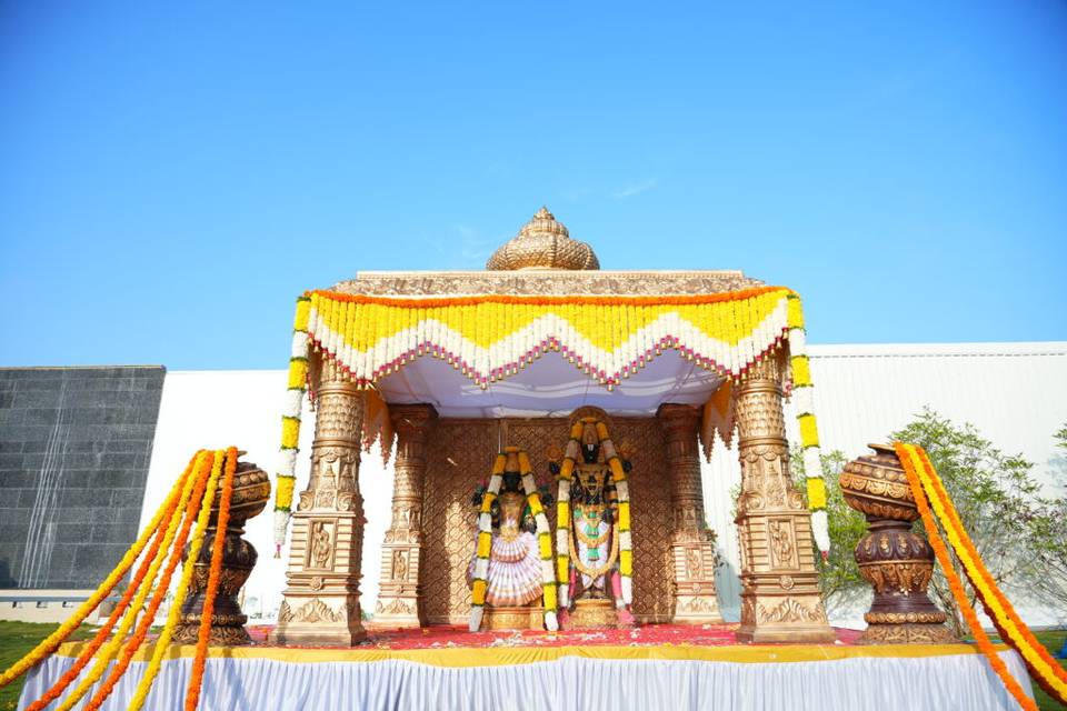 Stage decor