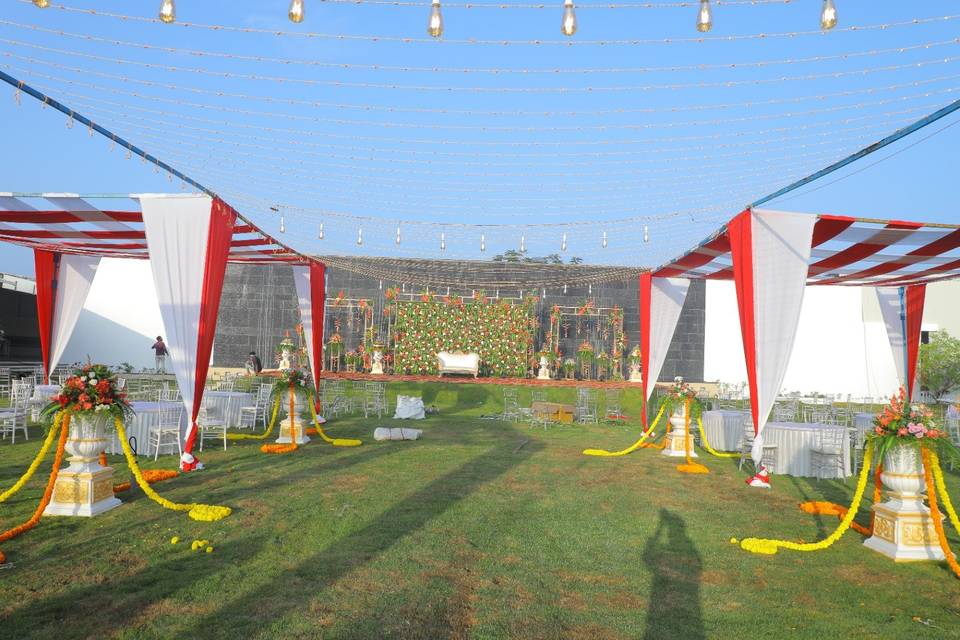 Lawn area