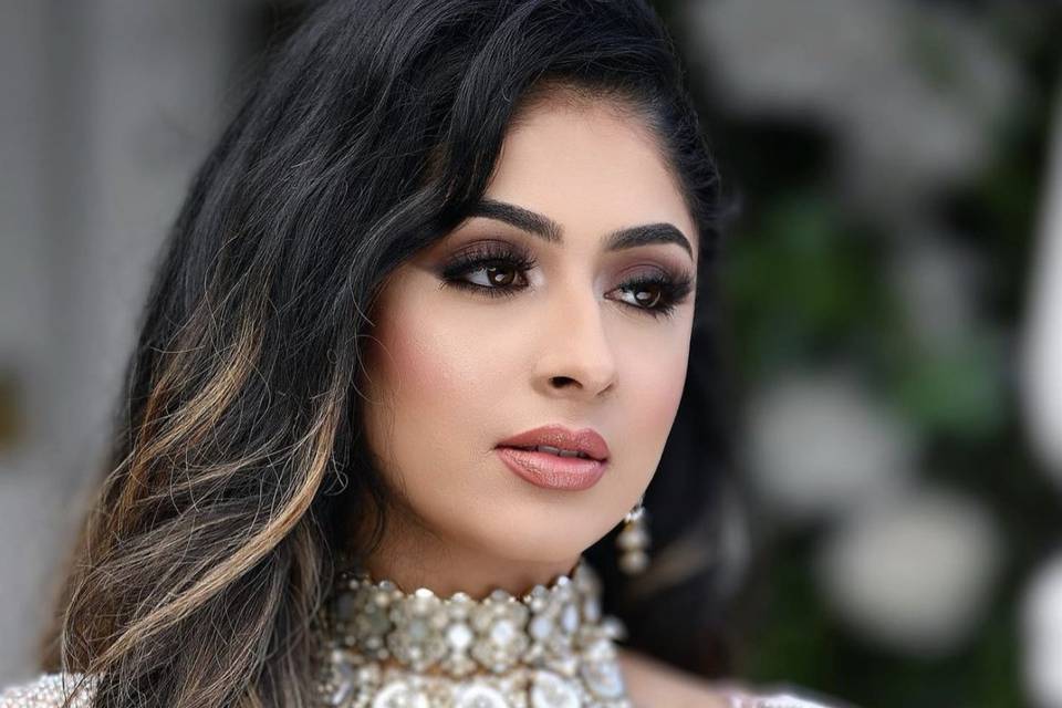 Party makeup