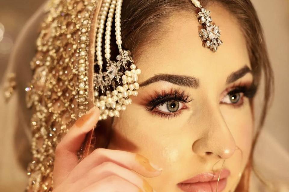 Bridal makeup