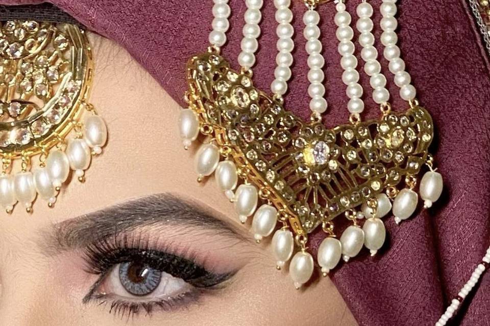 Bridal makeup