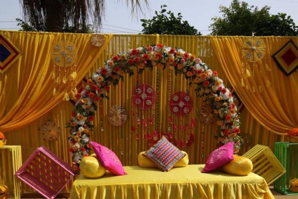 Mehndi Theme Decoration