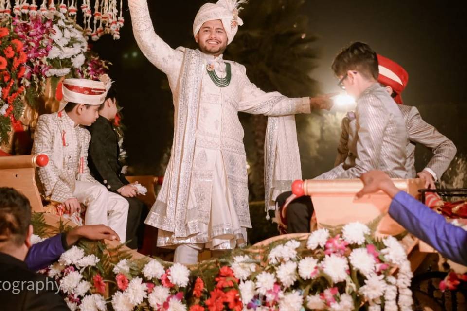 Groom Entry