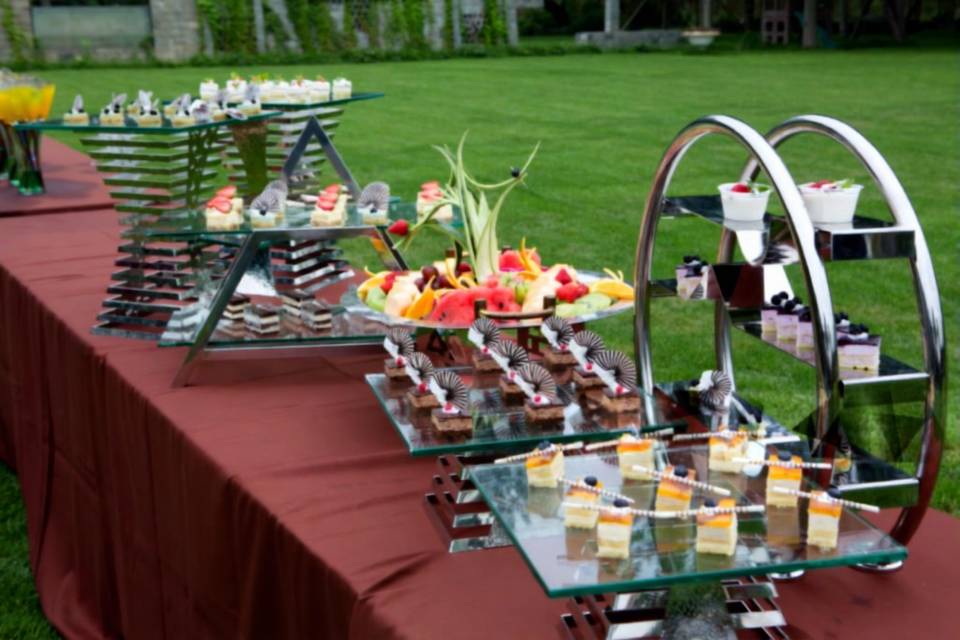 Food display