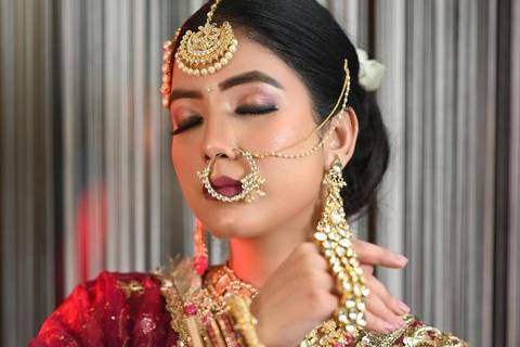 Bridal makeup