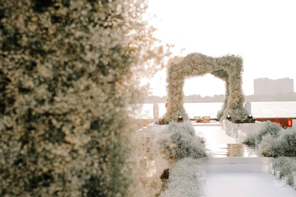 Entrance decor