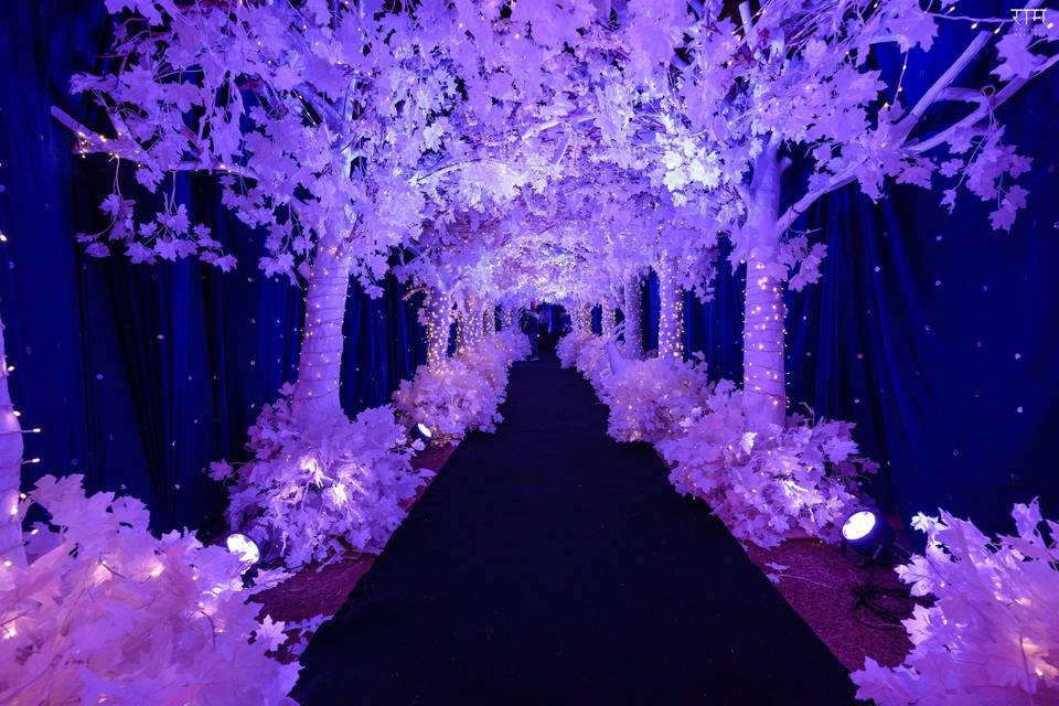 Entrance decor