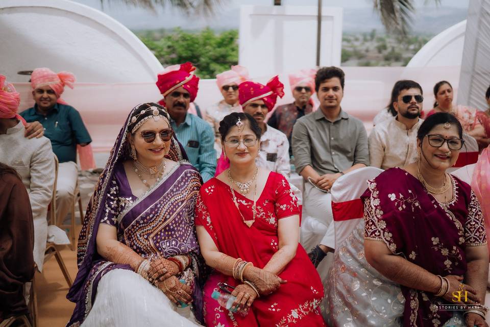 Chaitali & Gaurav Wedd lonaval