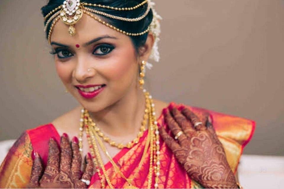 Bridal makeup