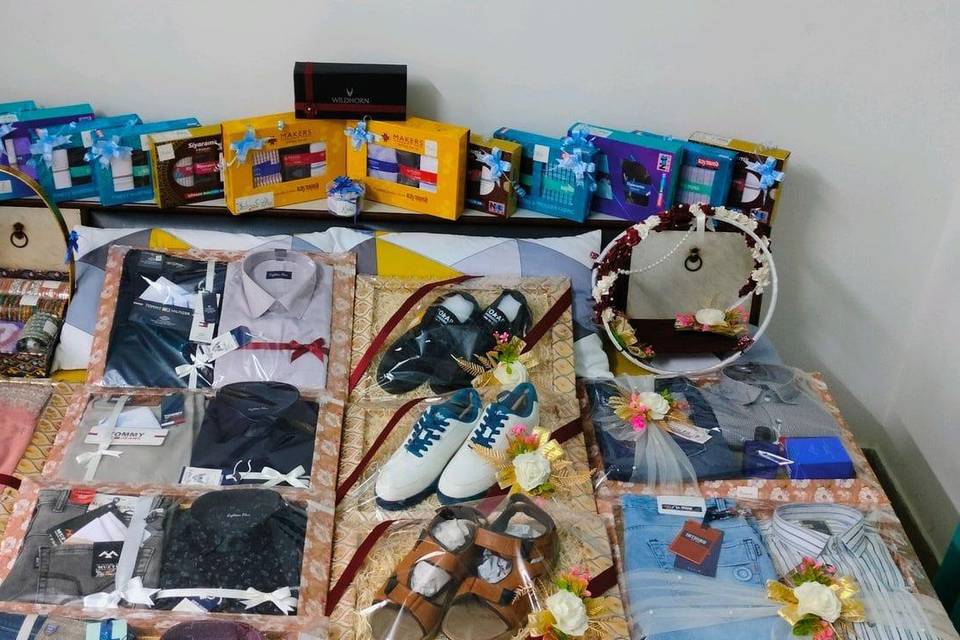Trousseau Packing