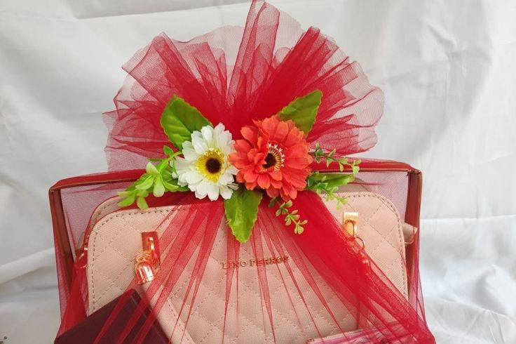 Trousseau Packing