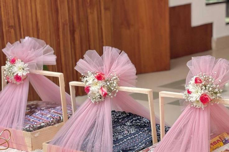 Trousseau Packing