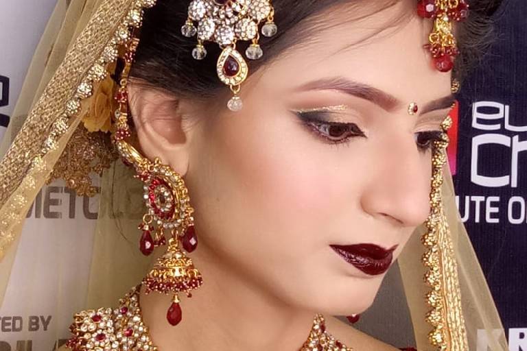 Bridal makeup