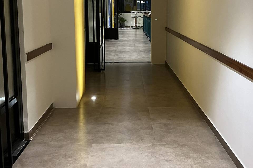 Entrance decor