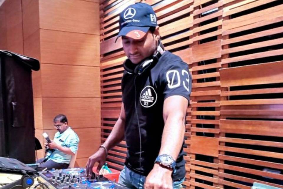 DJ Rix