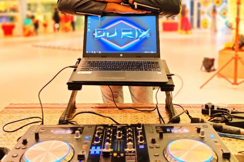 DJ Rix