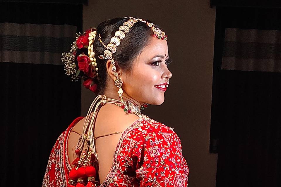 Bridal makeup