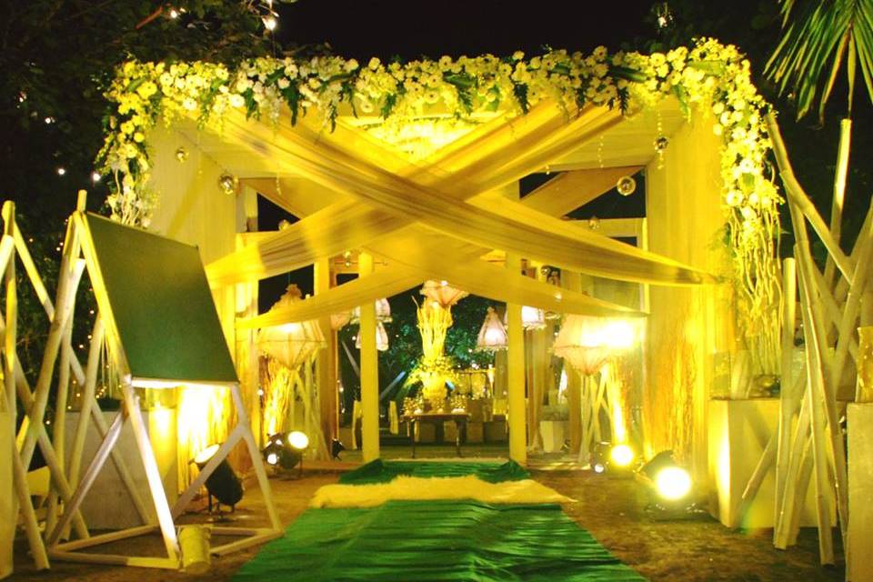 Entrance decor