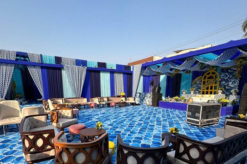 Blue themed decor