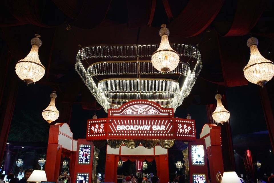 Royal Bar