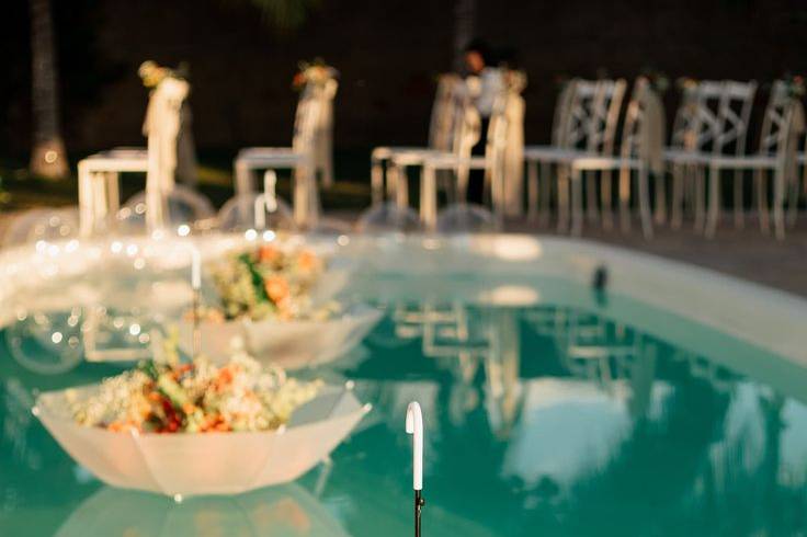 Pool Decors