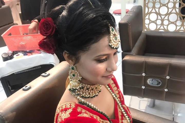 Bridal makeup