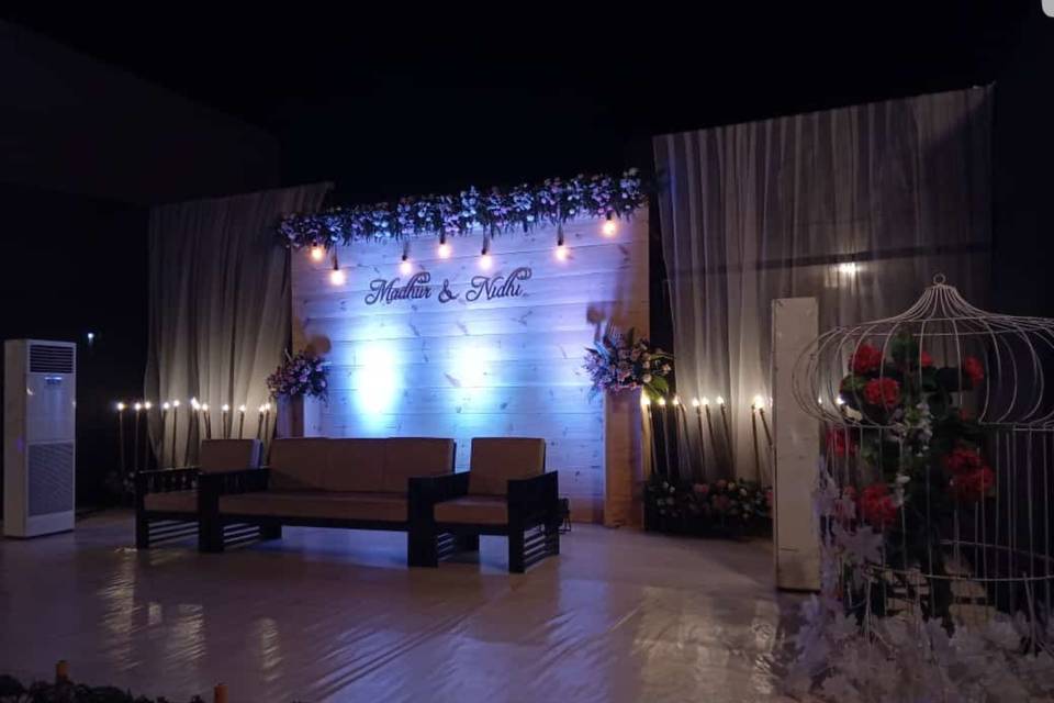 Reception Stage Decor