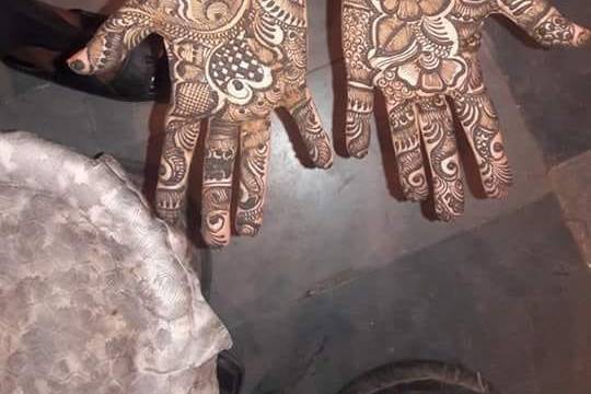 Bridal Mehendi Art Services at Best Price in delhi | Kamal Marwadi Mehndi  Art