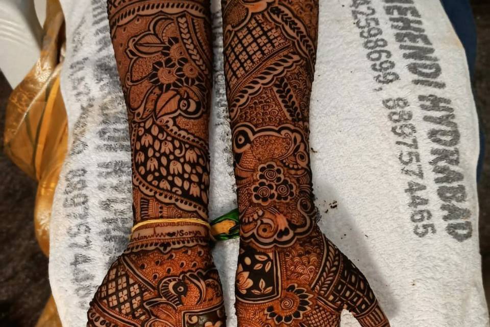 Braidal mehendi designs