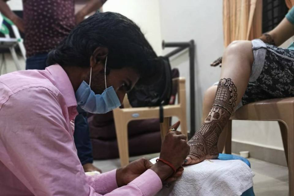 Braidal mehendi designs