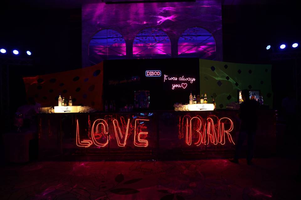 Love Bar