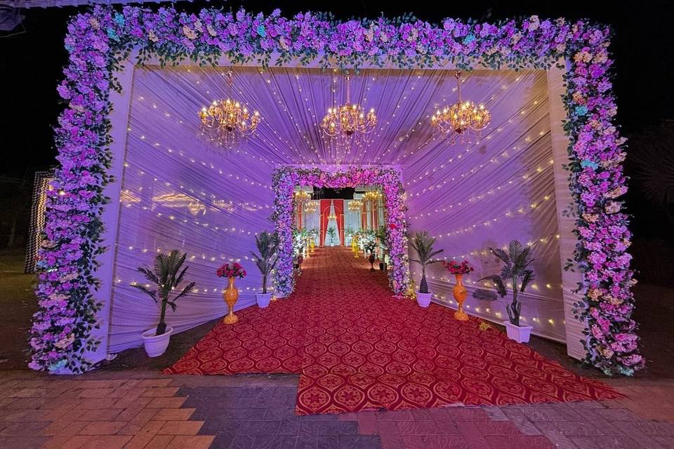 Entrance decor
