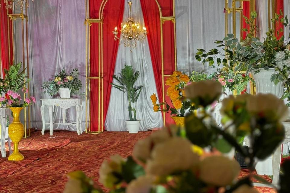 Entrance decor