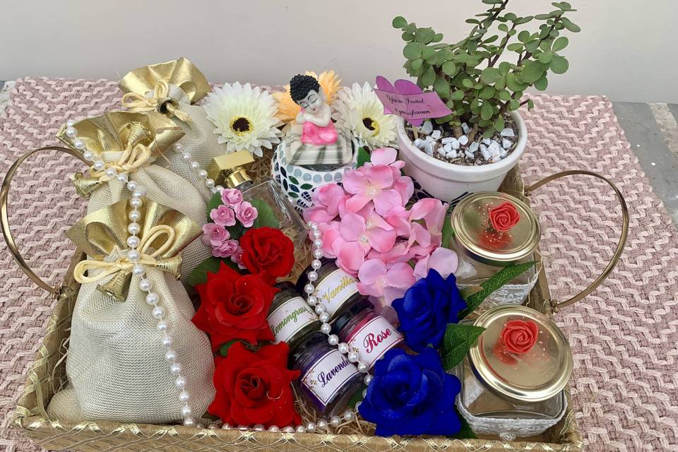 Wedding Invite Hamper