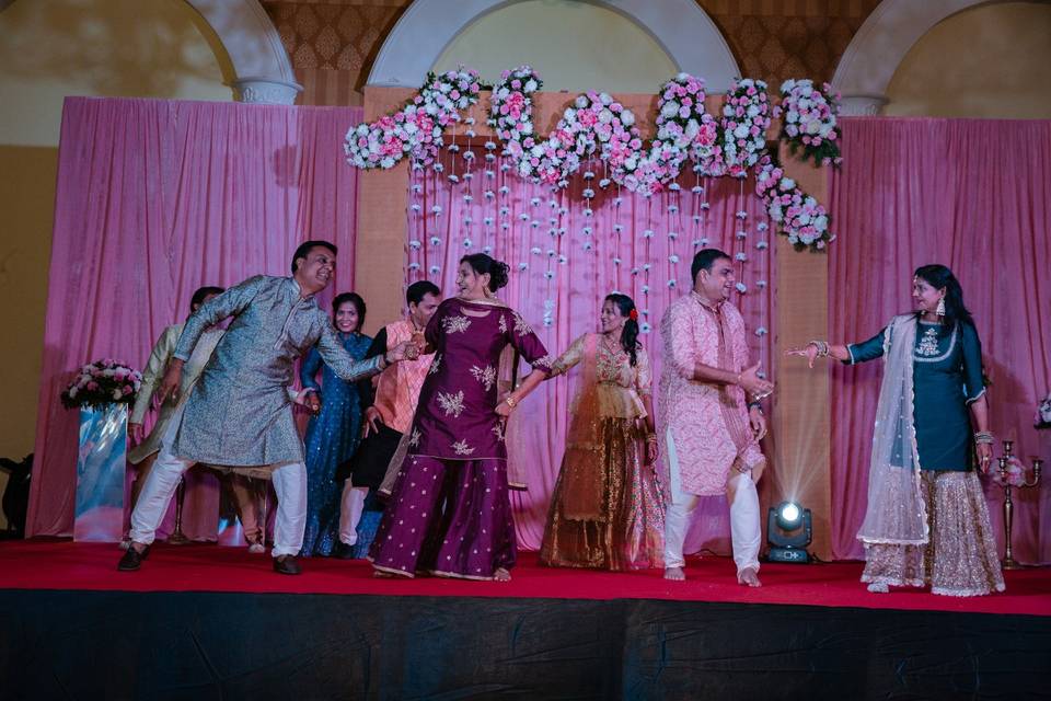 Couples Sangeet Performance