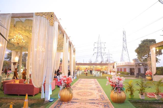 Main Lounge