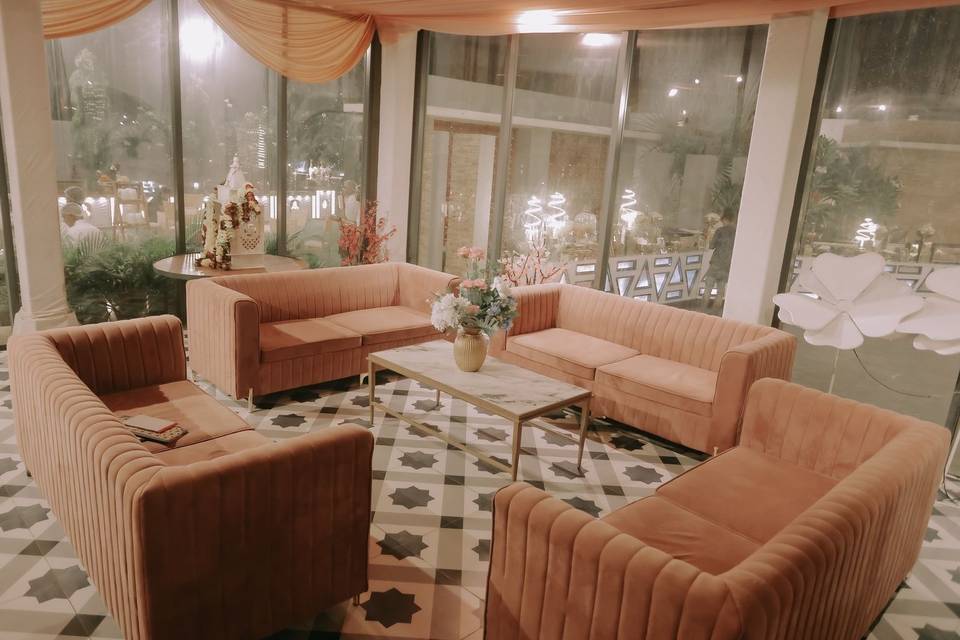 Banquet hall