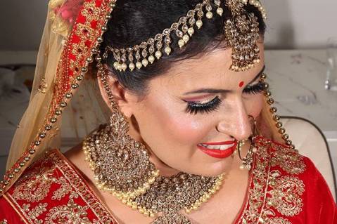 Bridal makeup