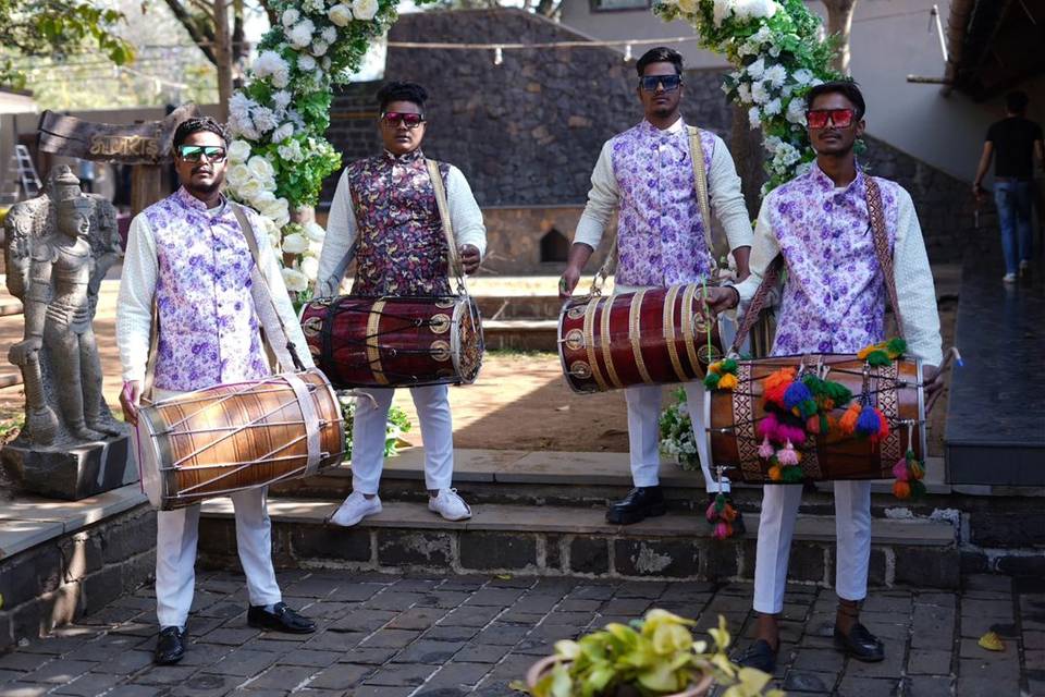 Dhol Arrangement