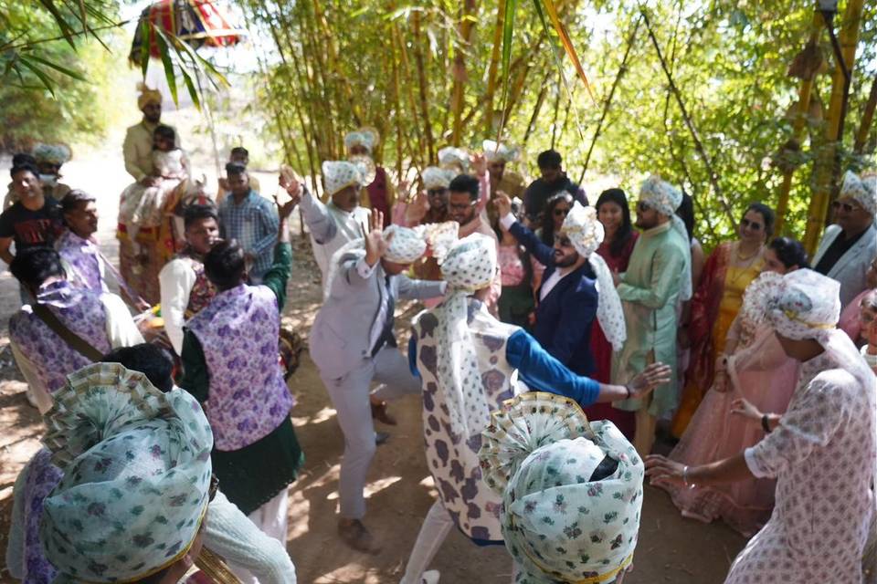 Dhol Arrangement