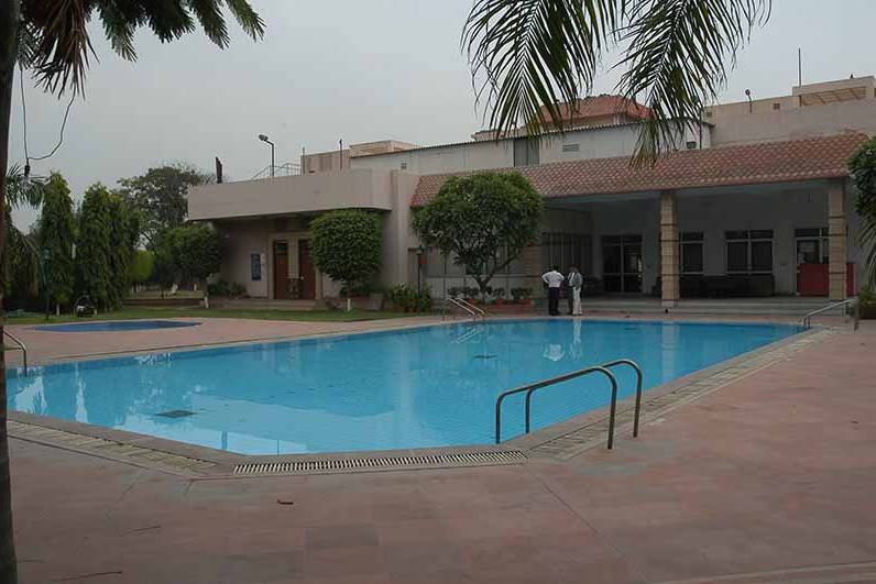 Country Club Faridabad