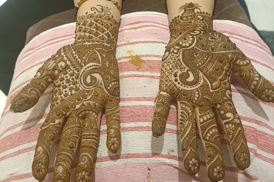 latest bridal mehndi