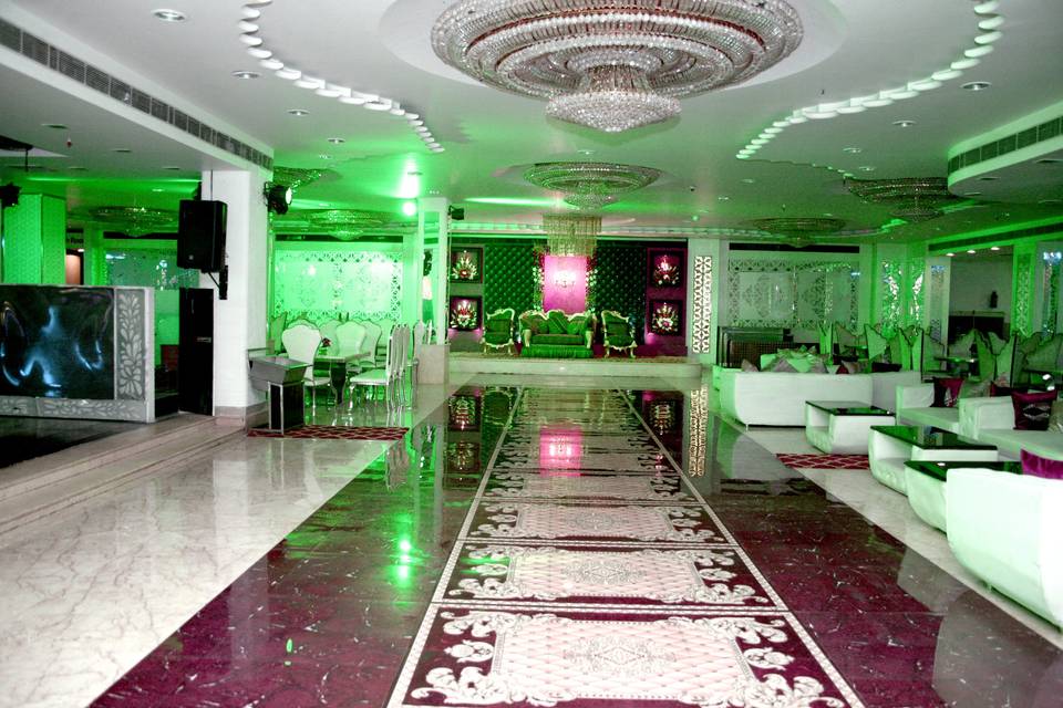 Banquet hall