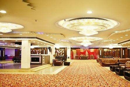 Pearl Grand Kaushambi