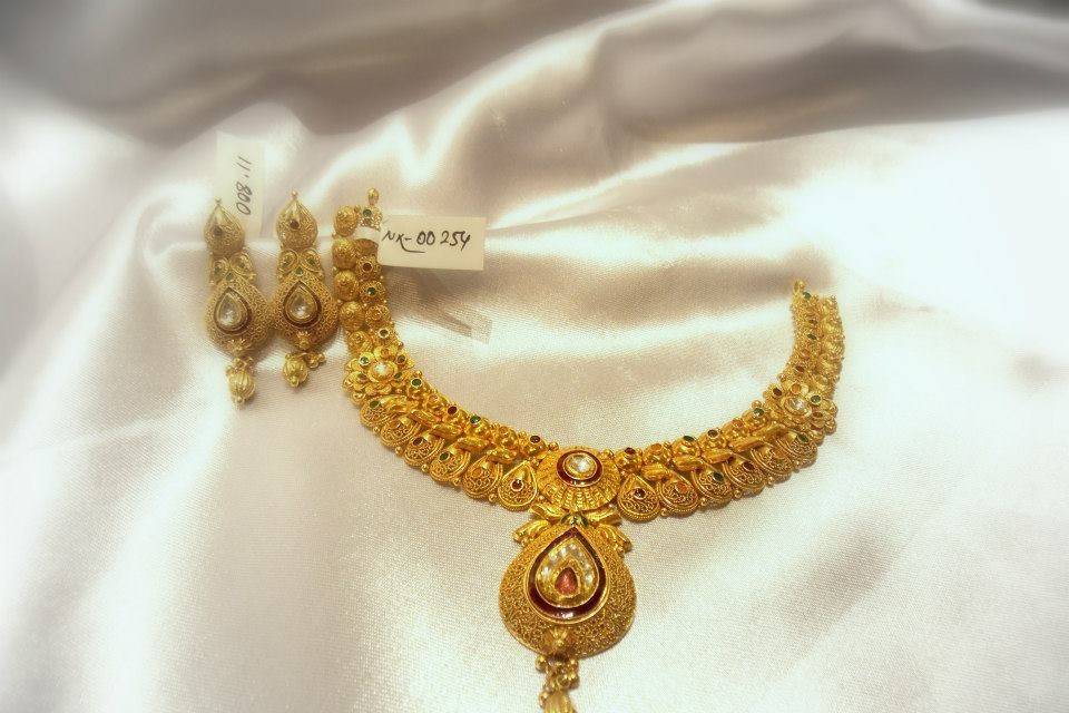 Bridal jewellery