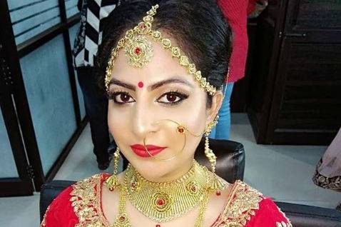 Bridal makeup