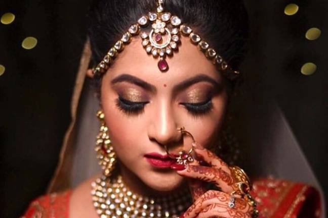 Bridal makeup